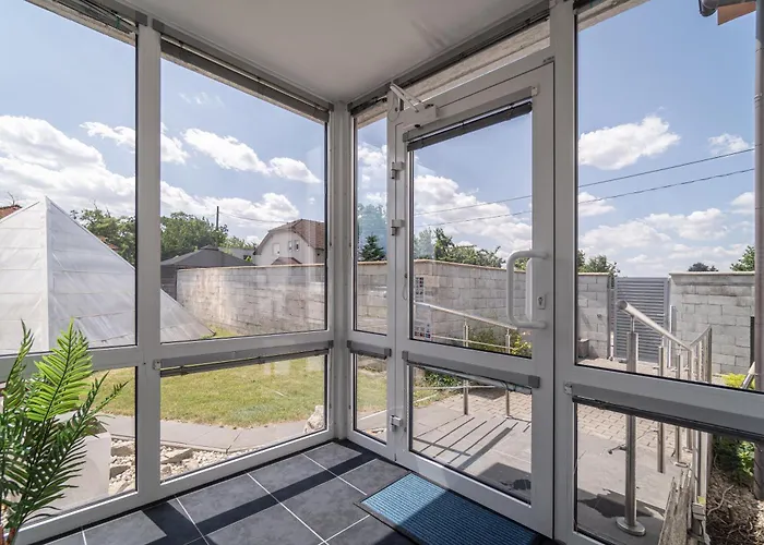 By Pyramid - Michal Апартаменти *