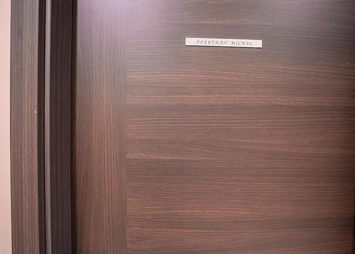 By Pyramid - Michal * 브라티슬라바