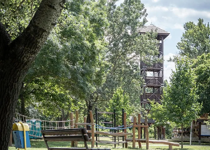 By Pyramid - Michal Appartement